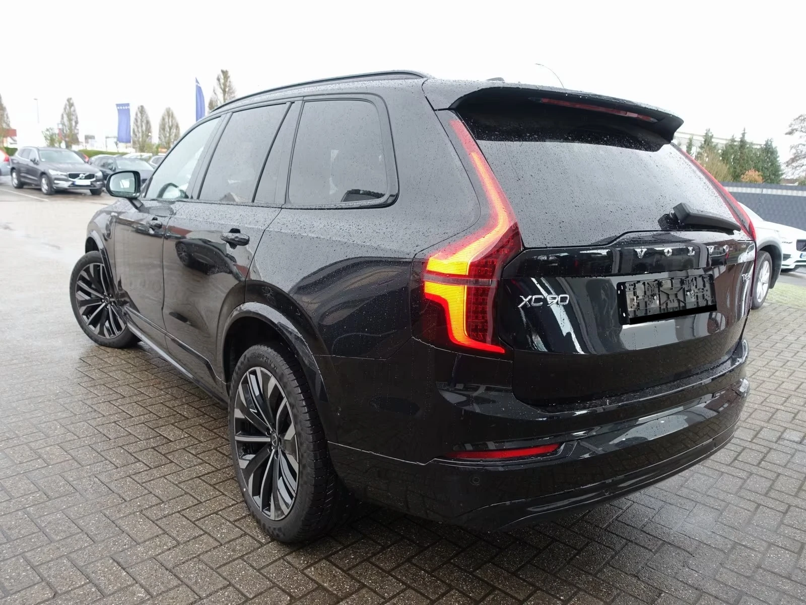 Volvo Xc90 T8 AWD Plus Dark 7seats FourC, снимка 4 - Автомобили и джипове - 54455329