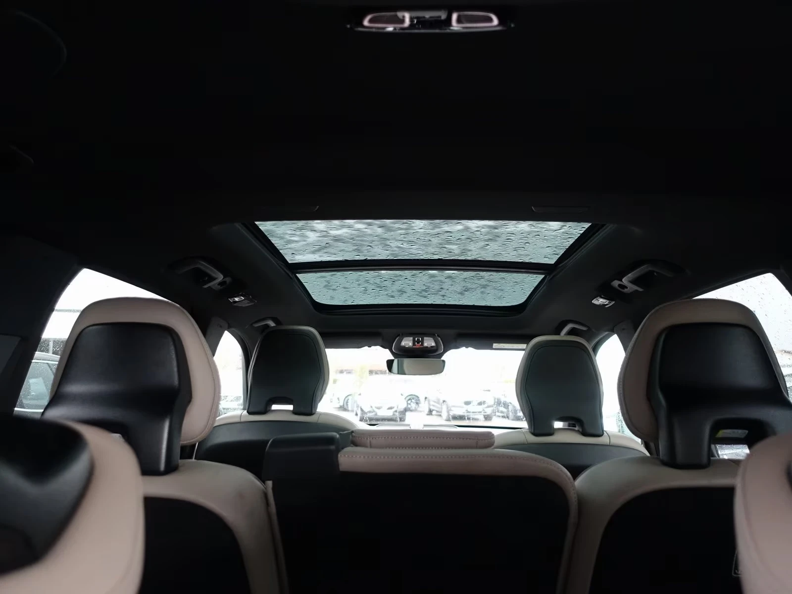 Volvo Xc90 T8 AWD Plus Dark 7seats FourC, снимка 15 - Автомобили и джипове - 54455329