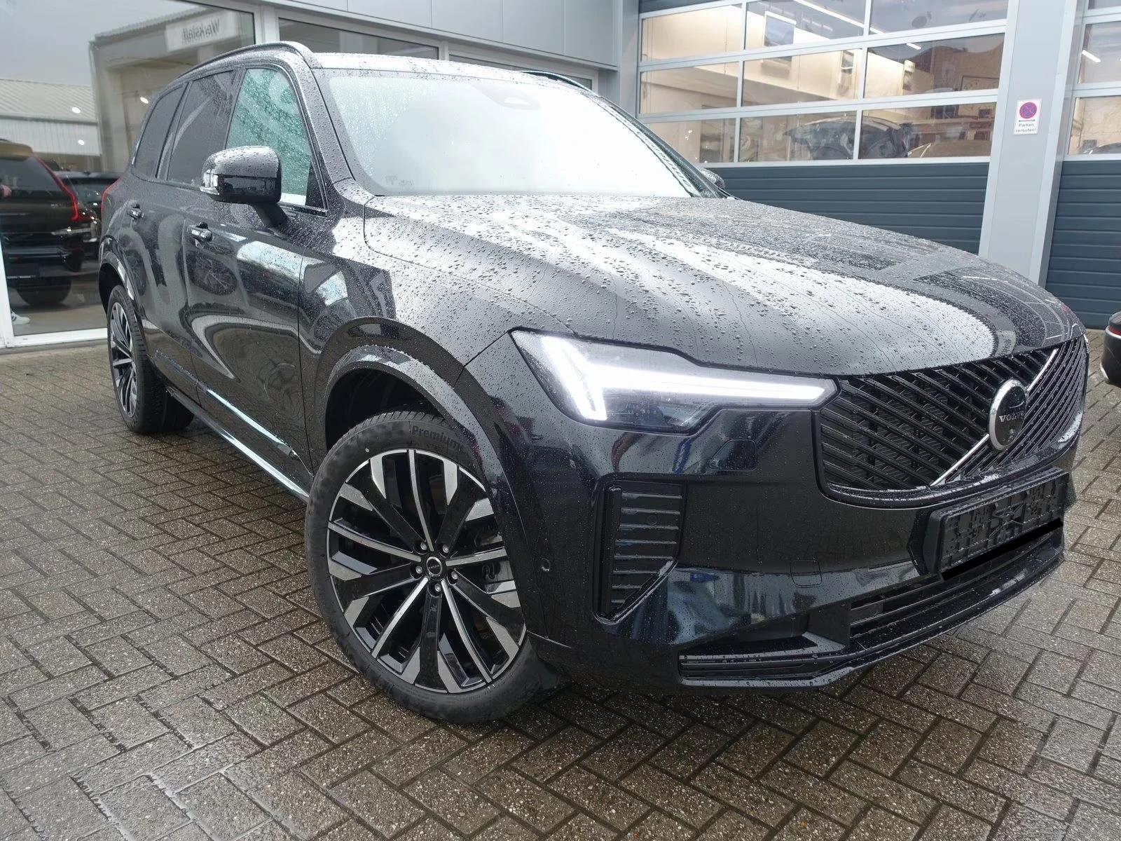 Volvo Xc90 T8 AWD Plus Dark 7seats FourC, снимка 3 - Автомобили и джипове - 54455329