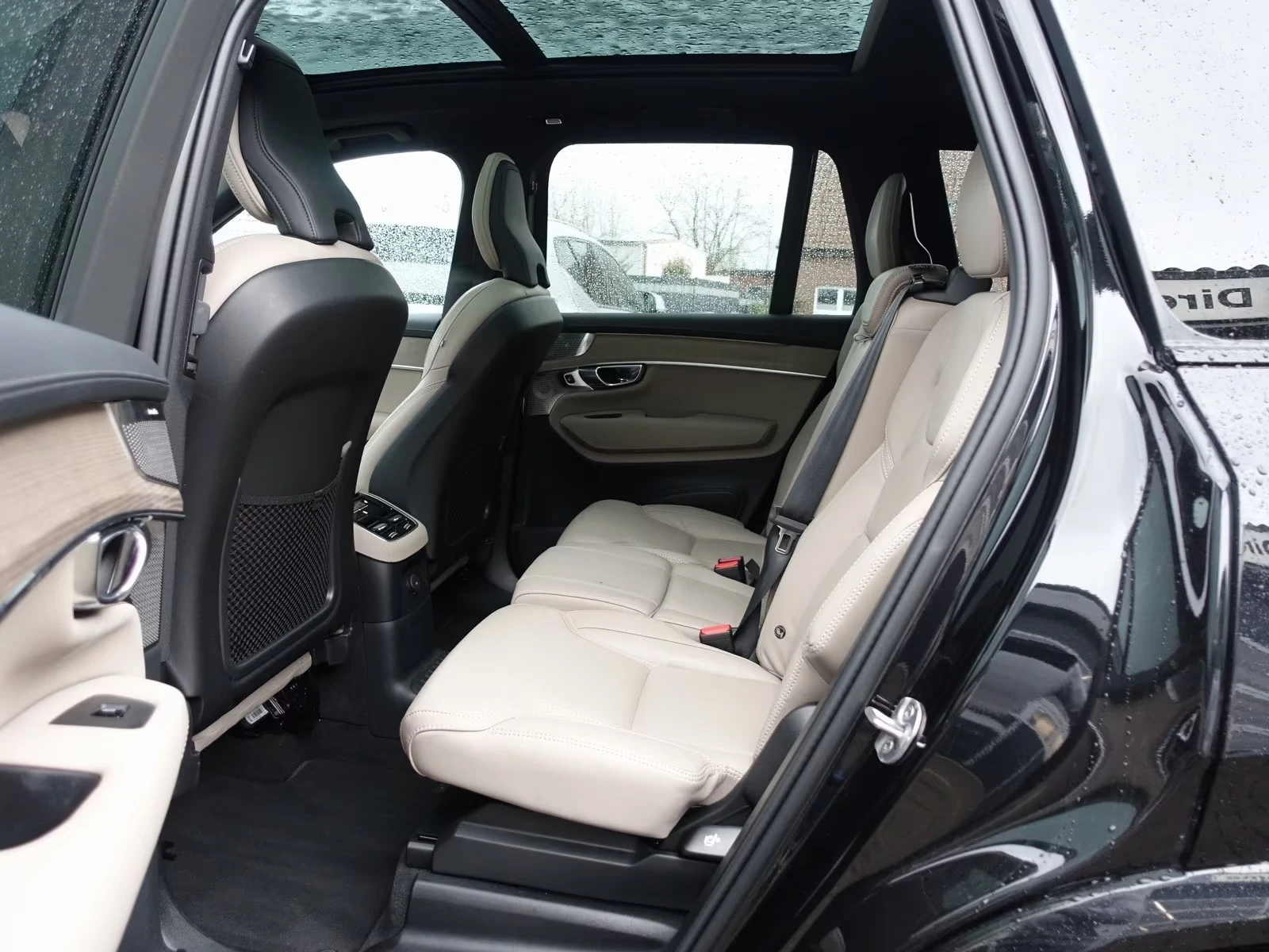 Volvo Xc90 T8 AWD Plus Dark 7seats FourC, снимка 12 - Автомобили и джипове - 54455329