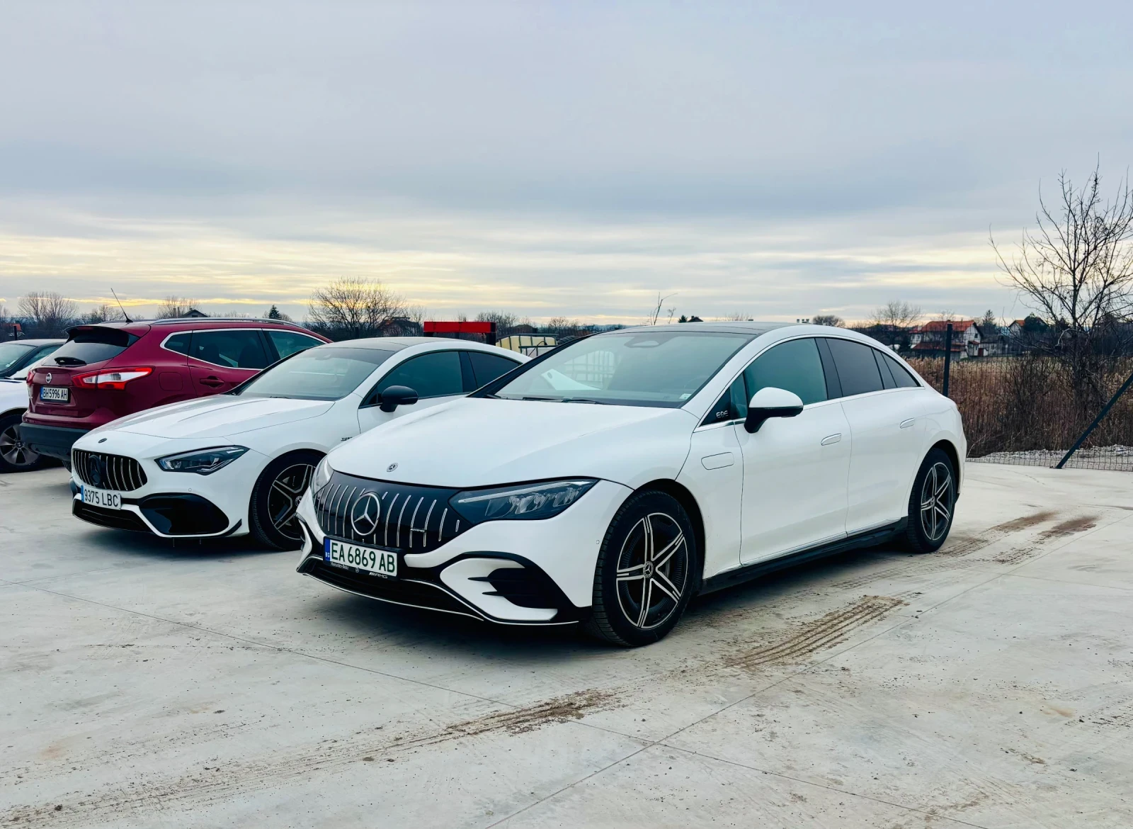 Mercedes-Benz EQE 300 AMG 5г гаранция SOH 96, 3%, снимка 8 - Автомобили и джипове - 55027036