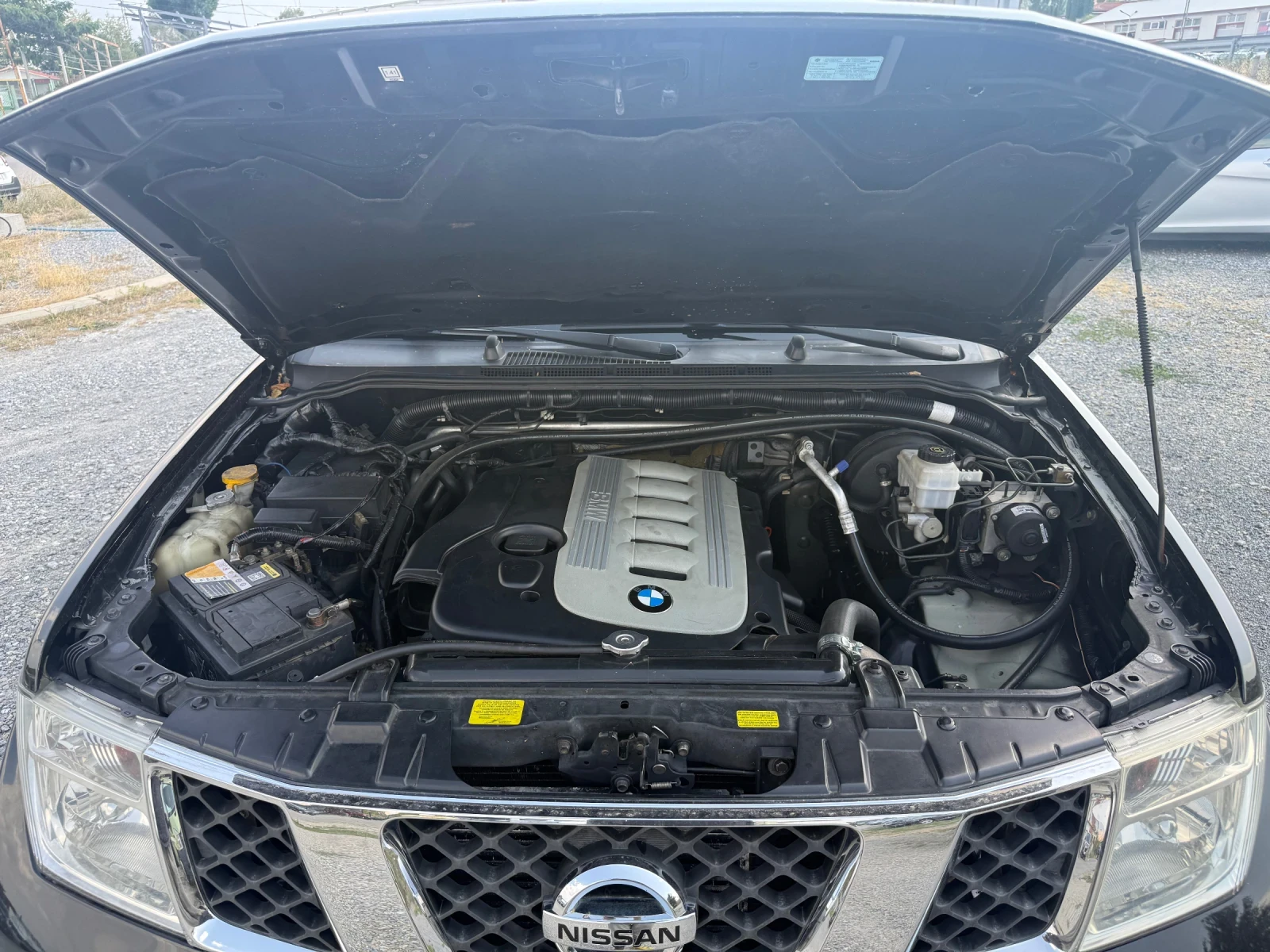 Nissan Navara 3.0d M57 УЗАКОНЕНА , снимка 10 - Автомобили и джипове - 55889978