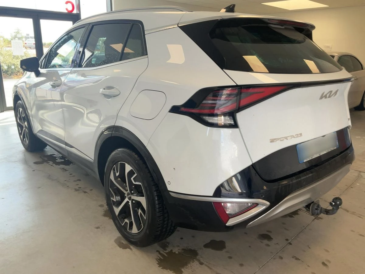 Kia Sportage 1.6 TGDI Hybrid Design, снимка 6 - Автомобили и джипове - 55902647