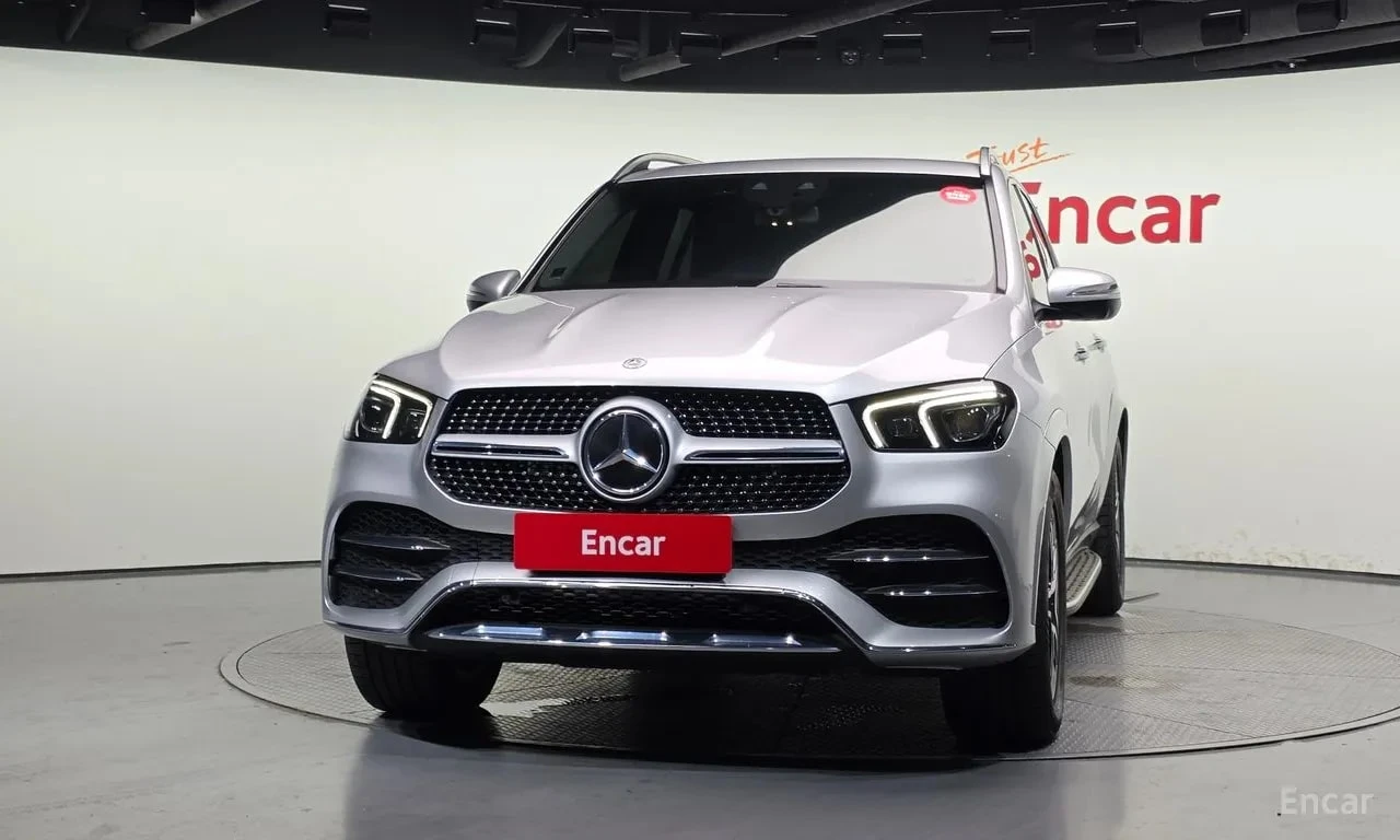Mercedes-Benz GLE 450 AMG 4MATIC | АВТОФИНАНСИРАНЕ | ЦЕНА ДО БЪЛГАРИЯ, снимка 3 - Автомобили и джипове - 55959426