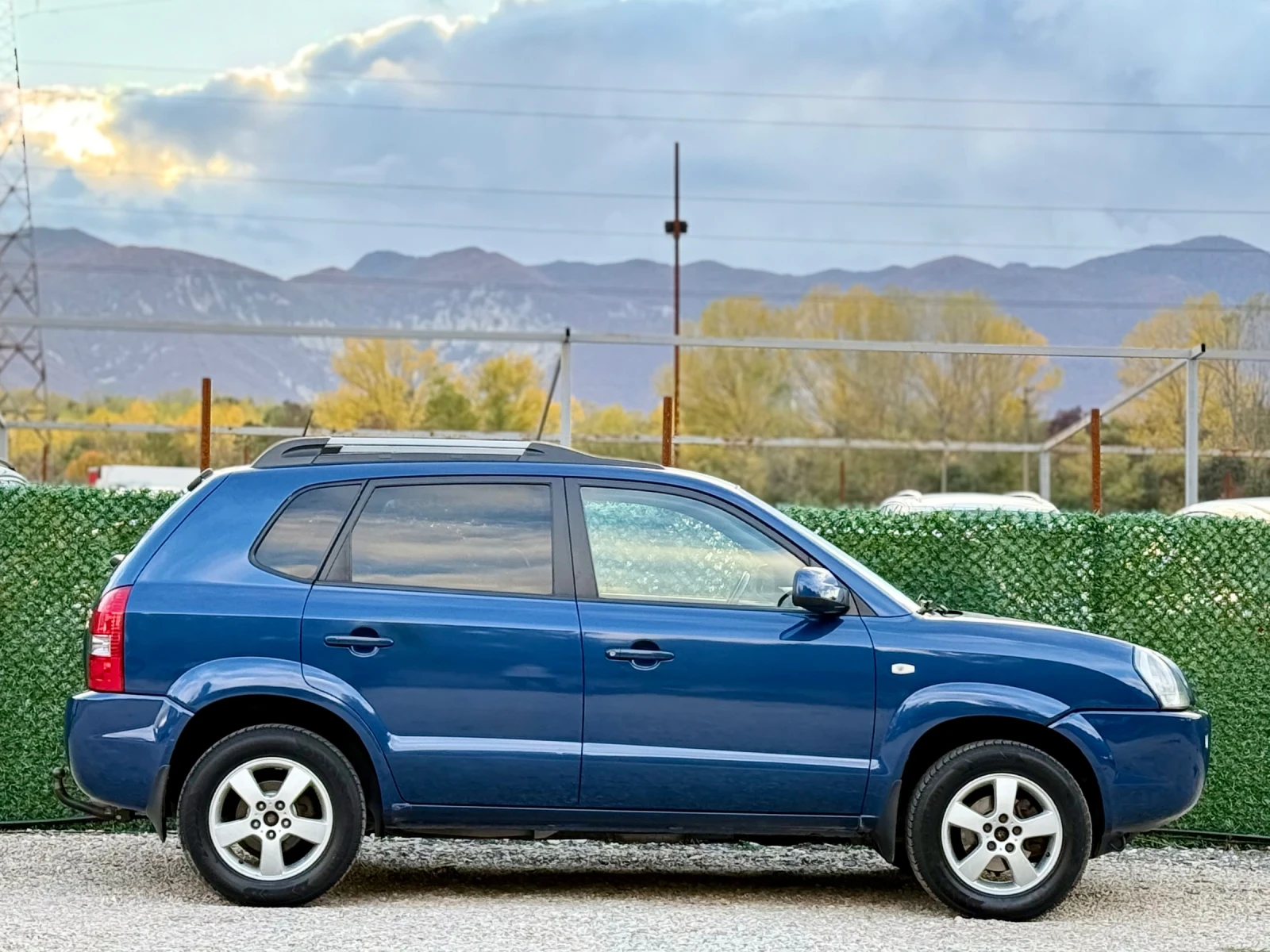 Hyundai Tucson 2.0i//БЕНЗИН, снимка 8 - Автомобили и джипове - 56537284