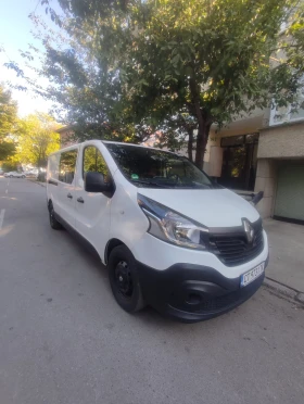 ������ Renault Trafic