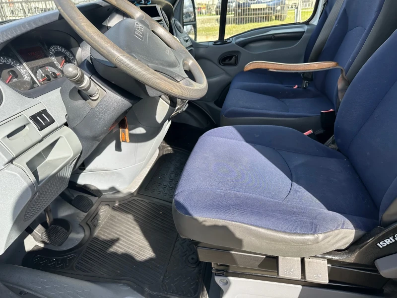 Iveco 35c15 Макси База, снимка 16 - Бусове и автобуси - 53234599