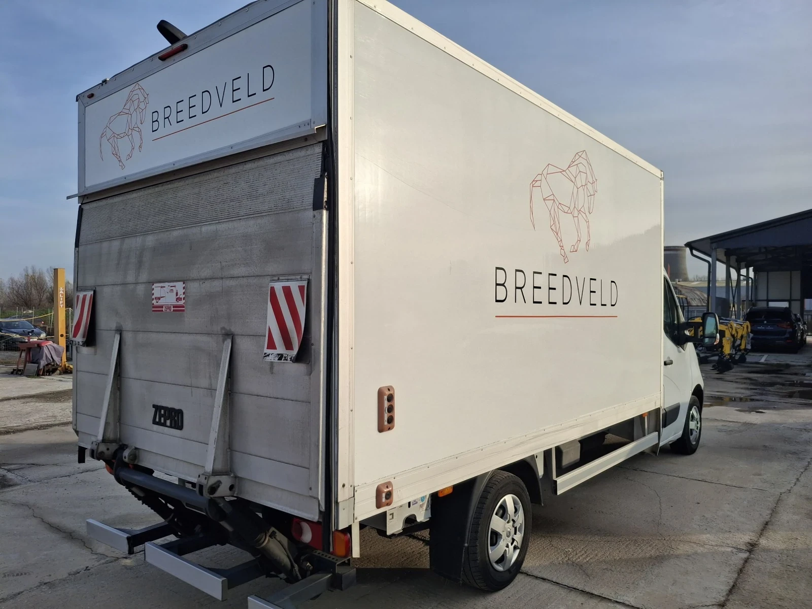 Renault Master 2.3dci* * euro5* *   3.5 | Mobile.bg   7