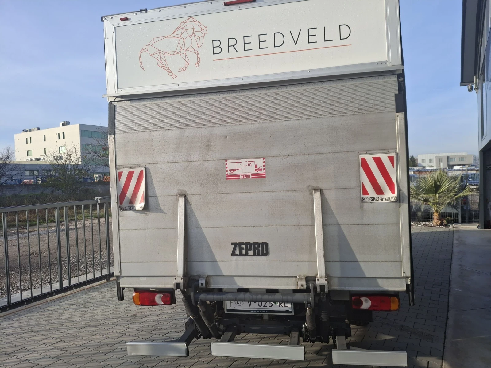 Renault Master 2.3dci* * euro5* * Падащ Борд 3.5т - изображение 5