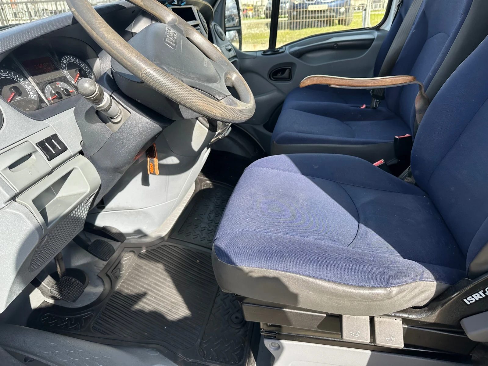 Iveco 35c15 ����� ���� | Mobile.bg � ����������� 16