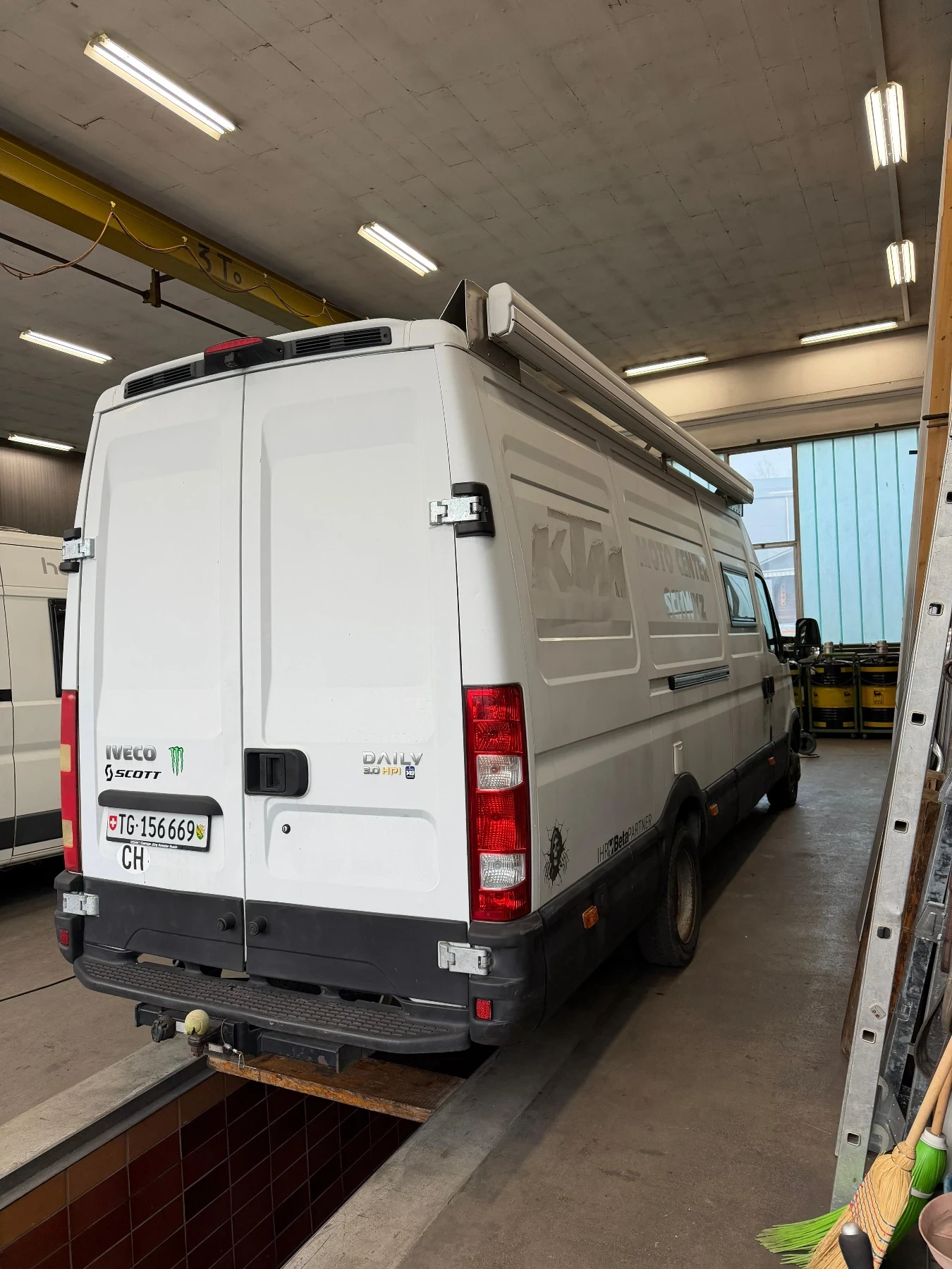 Iveco 35c15 Макси База - изображение 7