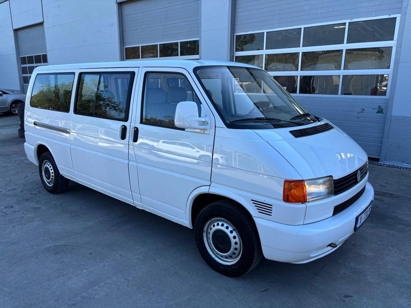 VW Transporter 2.5TDI-������* * *  | Mobile.bg � ����������� 2
