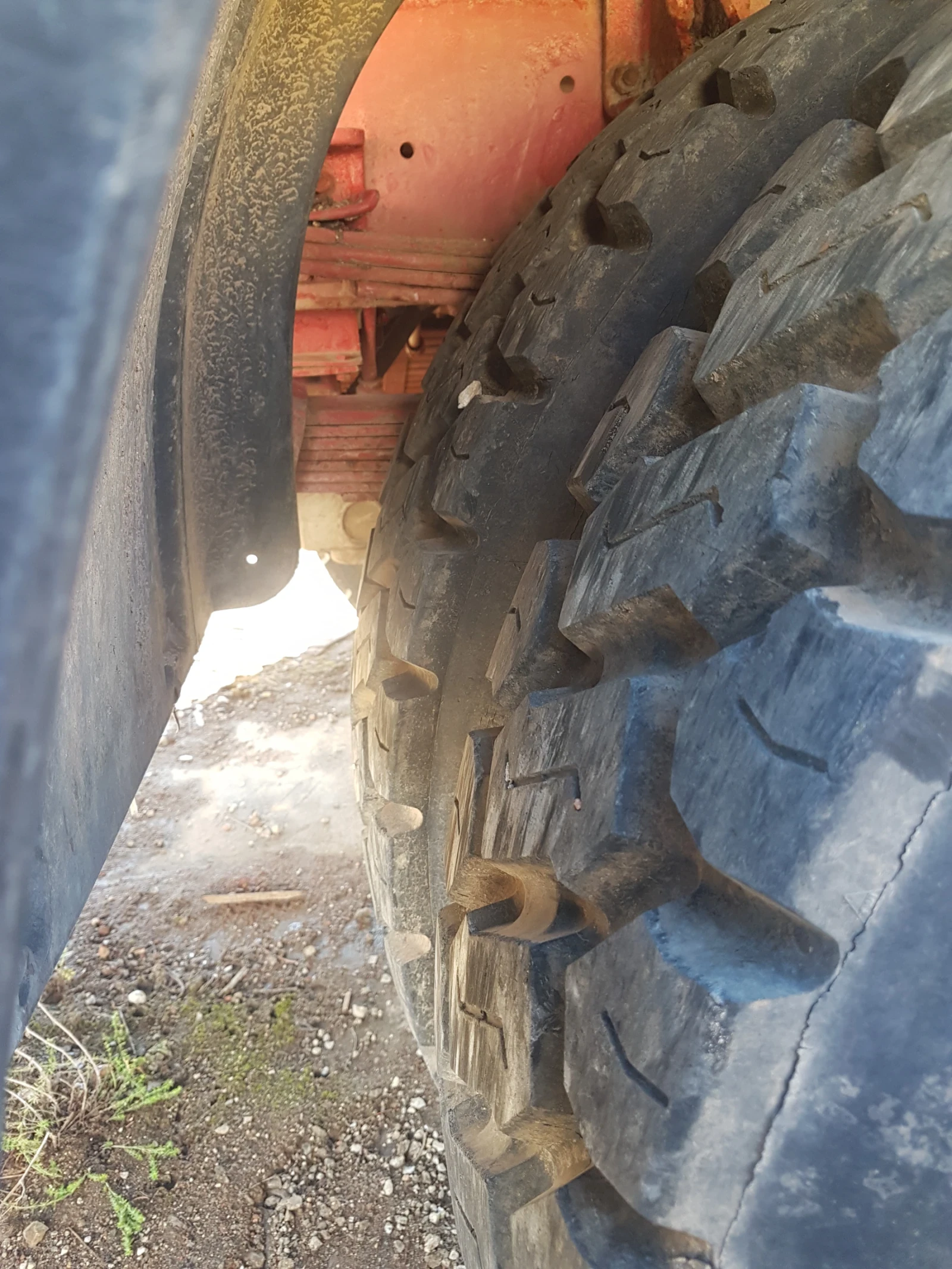 Man 19.361   44 | Mobile.bg   11