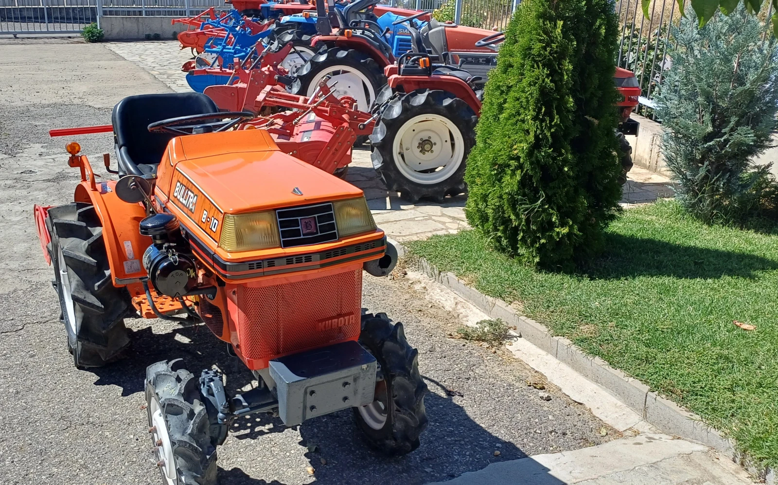 Трактор Kubota В-10 - изображение 2