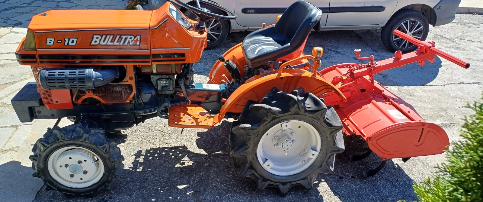 Трактор Kubota В-10 - изображение 3