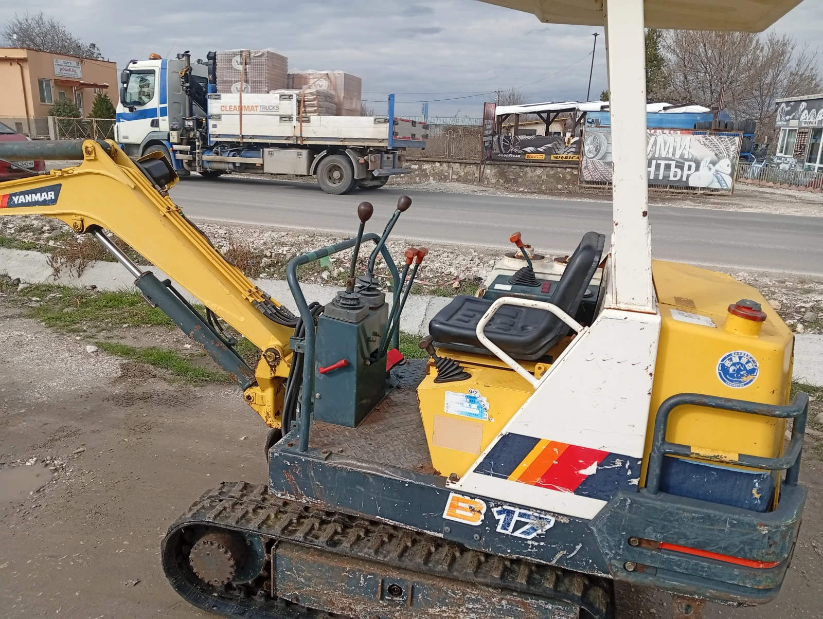 Багер Yanmar B 17 - изображение 4