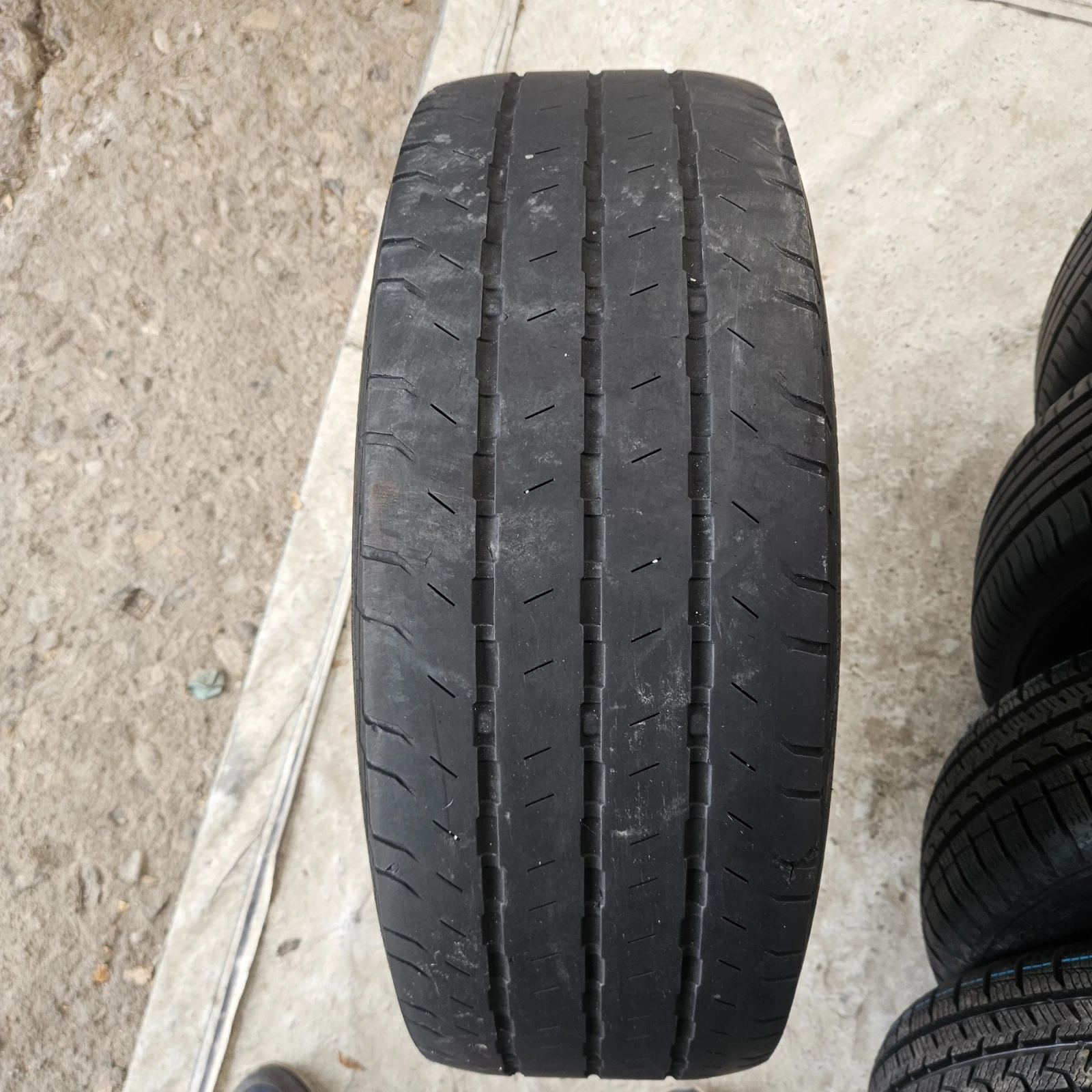 Гуми Летни 235/65R16