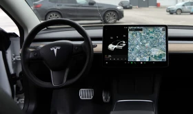 Tesla Model 3 SR + , снимка 9
