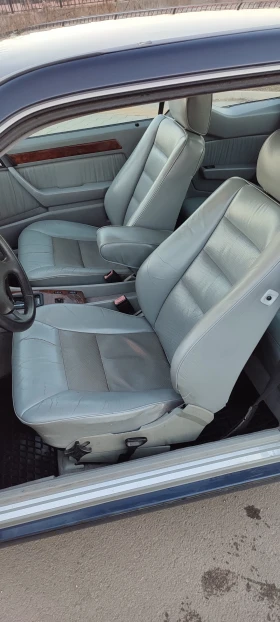 Mercedes-Benz 124 230 CE, снимка 8