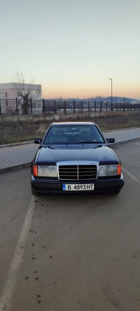 Mercedes-Benz 124 230 CE, снимка 17