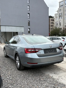Skoda Superb 2.0TDi* АЛКАНАТАРА* ЕЛ* ПАМЕТ, снимка 5