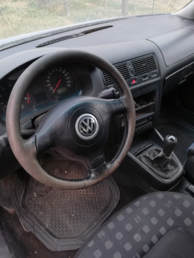VW Golf 2.0 бензин газ, снимка 2