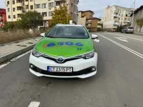 Toyota Auris, снимка 1