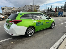 Toyota Auris, снимка 12