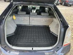 Toyota Prius Хечбек, снимка 5