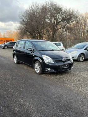 ������ Toyota Corolla verso