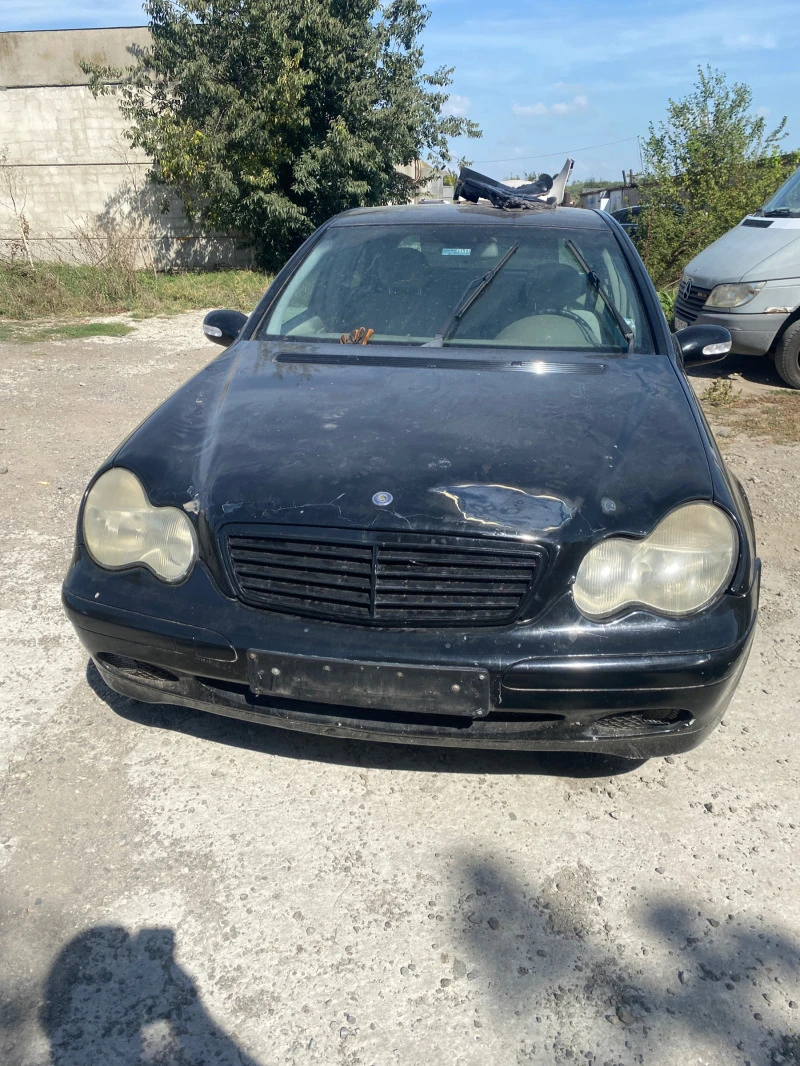 Mercedes-Benz C 200, снимка 1 - Автомобили и джипове - 42330778