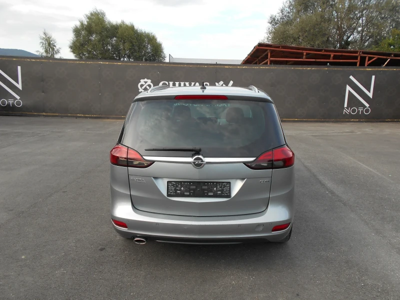 Opel Zafira 2.0CDTI 165к.с 7 местна, снимка 4 - Автомобили и джипове - 44673636