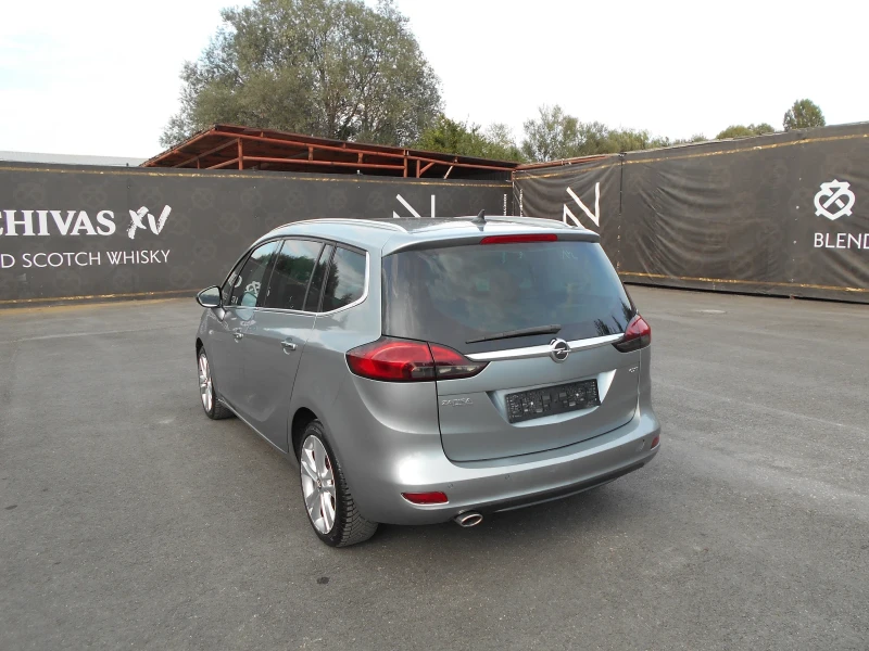 Opel Zafira 2.0CDTI 165к.с 7 местна, снимка 5 - Автомобили и джипове - 44673636