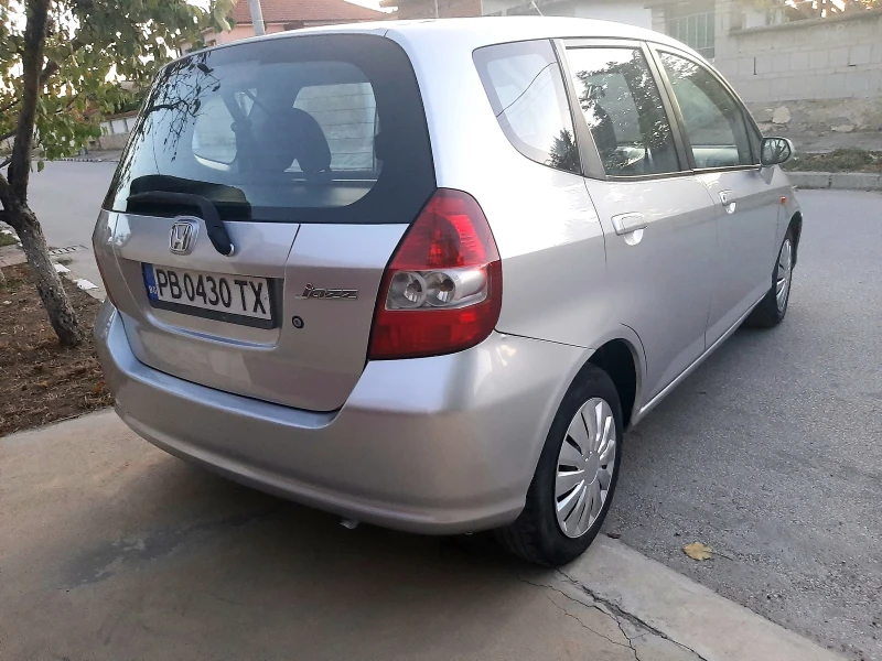 Honda Jazz 1.4i.КЛИМА.ТОП. БЕНЗИН. ////, снимка 6 - Автомобили и джипове - 47498886