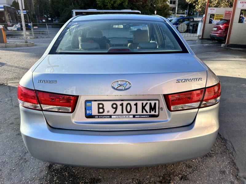 Hyundai Sonata, снимка 10 - Автомобили и джипове - 47644175