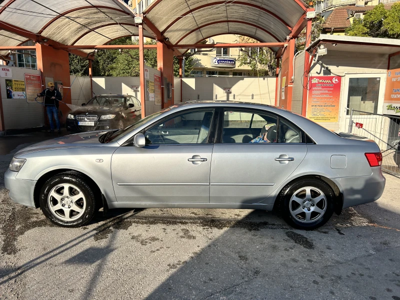 Hyundai Sonata, снимка 4 - Автомобили и джипове - 47644175