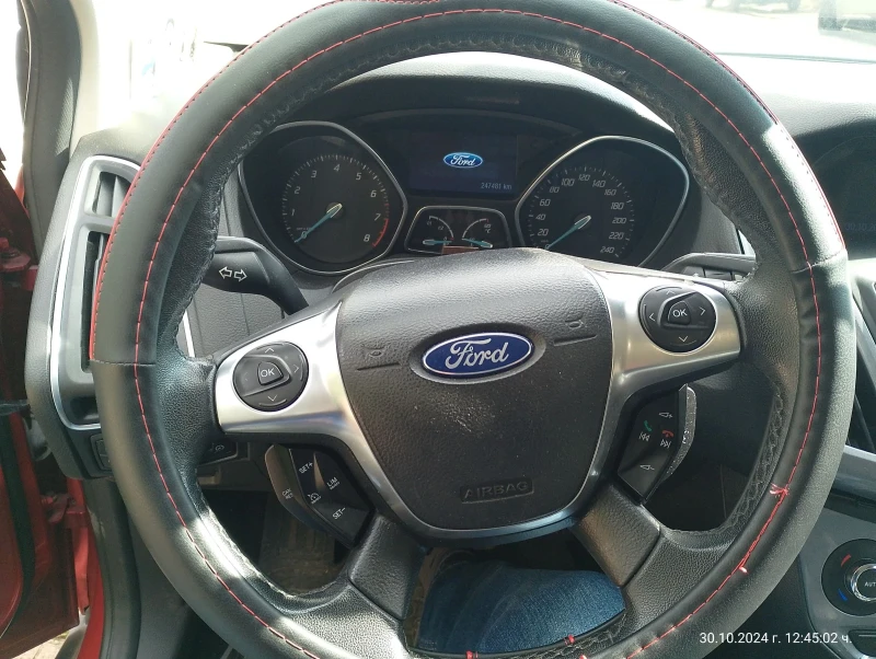 Ford Focus 1, 6SCTI TITANIUM EkoBoost, снимка 13 - Автомобили и джипове - 48928226