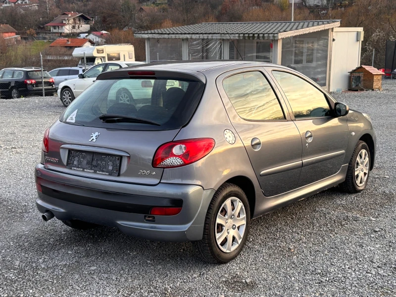 Peugeot 206 Plus 1.1i, снимка 6 - Автомобили и джипове - 50292336