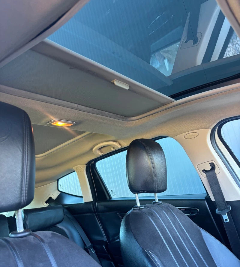 Lancia Delta 1.6 M-jet, снимка 13 - Автомобили и джипове - 50889716