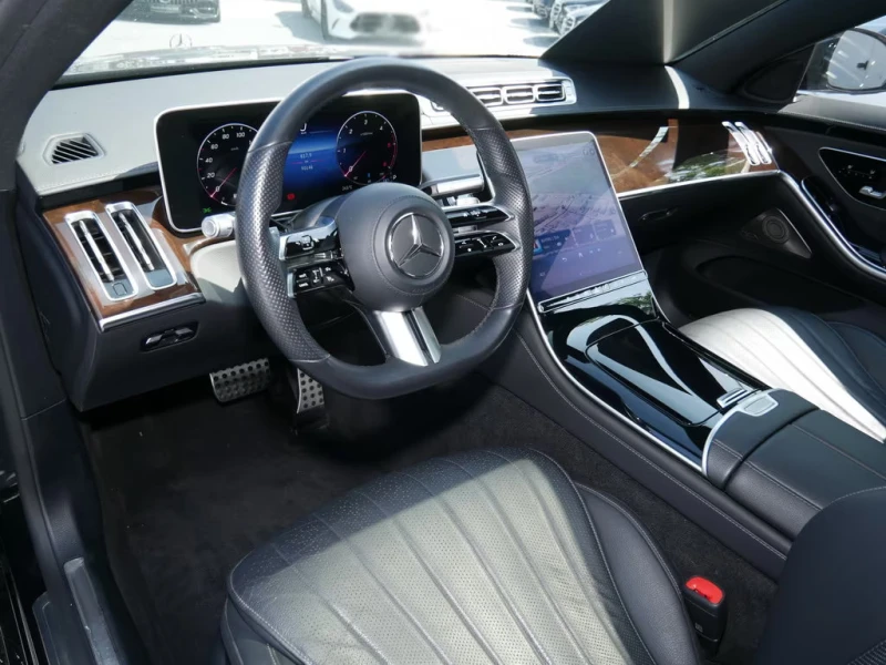 Mercedes-Benz S 400 d/4MATIC/330HP/AMG/LIM./DIST./PANO/DIGI/360/471f, снимка 5 - Автомобили и джипове - 51138118