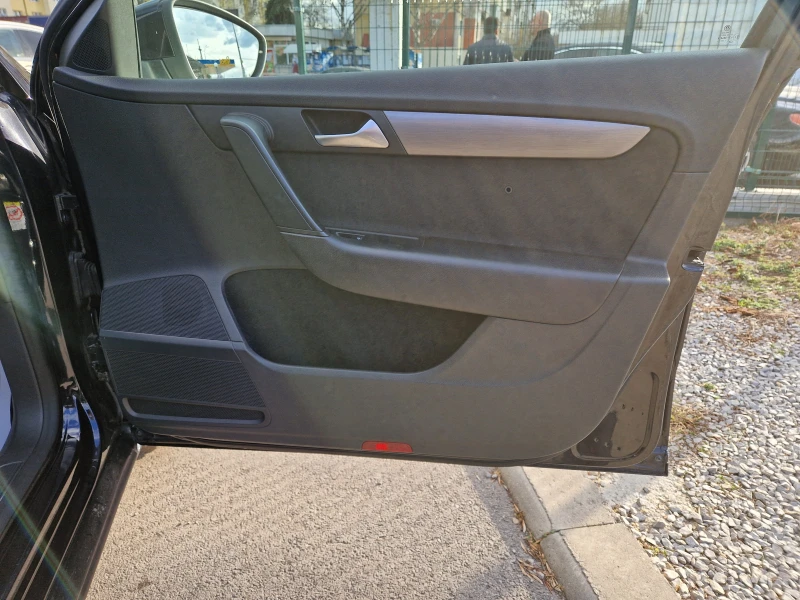 VW Passat, снимка 13 - Автомобили и джипове - 51749683