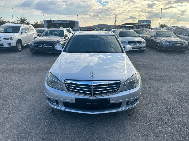 Mercedes-Benz C 350 ГАЗОВА УРЕДБА* 272к.с* КОЖА* НАВИГАЦИЯ, снимка 2 - Автомобили и джипове - 51835157