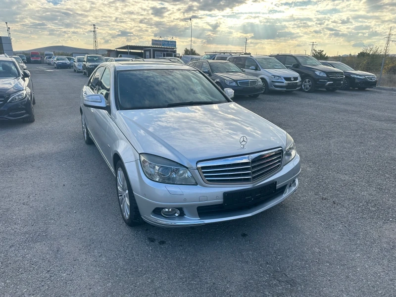 Mercedes-Benz C 350 ГАЗОВА УРЕДБА* 272к.с* КОЖА* НАВИГАЦИЯ, снимка 3 - Автомобили и джипове - 51835157