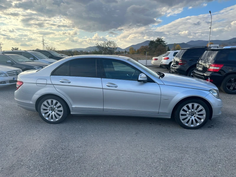 Mercedes-Benz C 350 ГАЗОВА УРЕДБА* 272к.с* КОЖА* НАВИГАЦИЯ, снимка 4 - Автомобили и джипове - 51835157