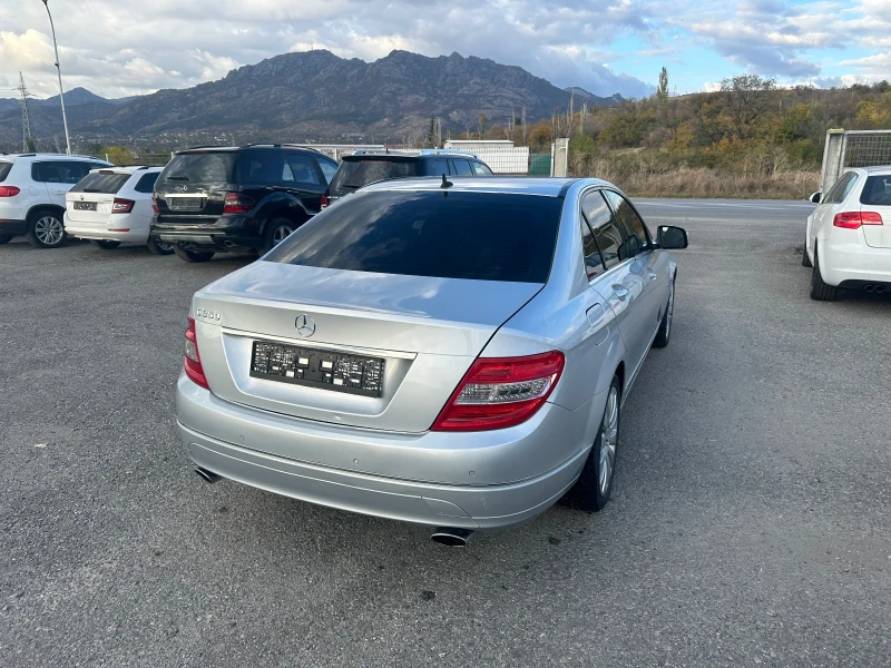 Mercedes-Benz C 350 ГАЗОВА УРЕДБА* 272к.с* КОЖА* НАВИГАЦИЯ, снимка 8 - Автомобили и джипове - 51835157