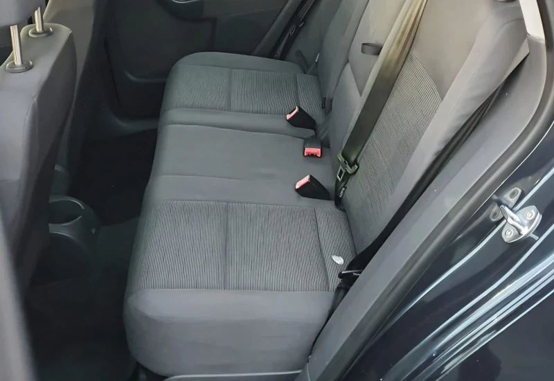 VW Golf Plus 1.6 SR 102к.с. COMFORTLINE, снимка 12 - Автомобили и джипове - 53120685