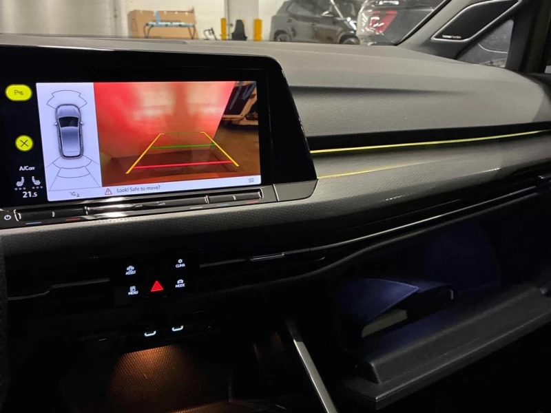 VW Golf * 40th Anniversary * CARFAX * БЕЗ ПЪРВОНАЧАЛНА ВНО, снимка 16 - Автомобили и джипове - 53130871