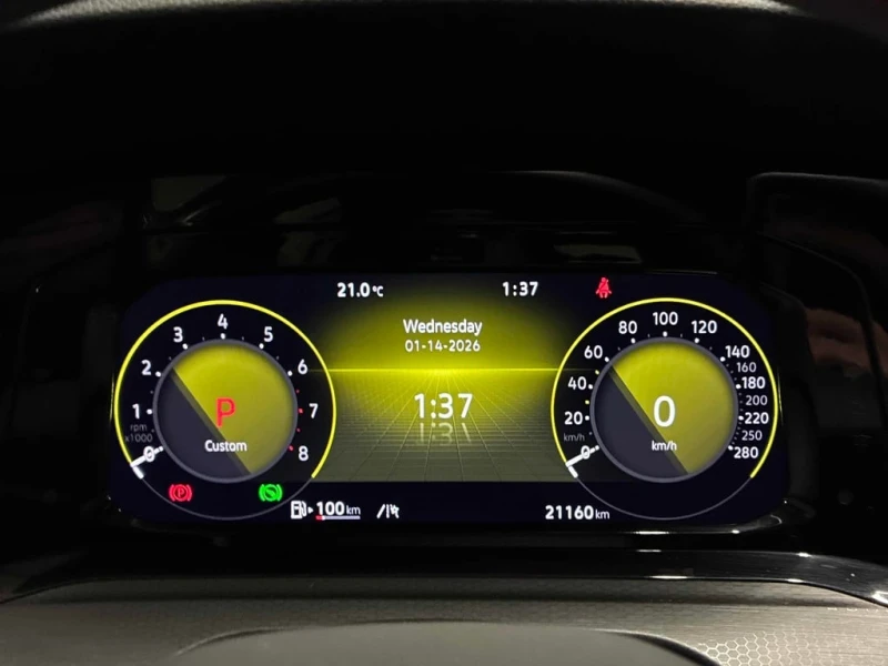 VW Golf * 40th Anniversary * CARFAX * БЕЗ ПЪРВОНАЧАЛНА ВНО, снимка 8 - Автомобили и джипове - 53130871