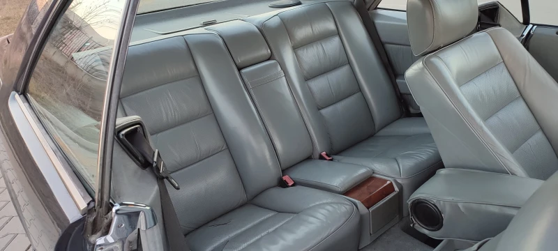 Mercedes-Benz 124 230 CE, снимка 10 - Автомобили и джипове - 53486873