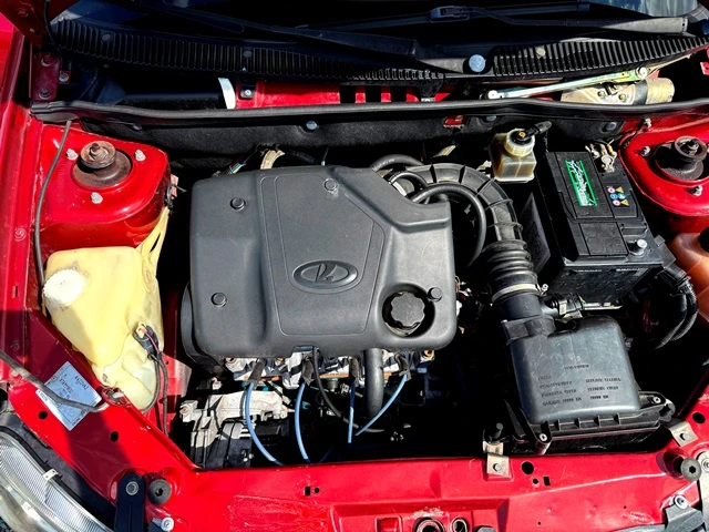 Lada Kalina 1.6i, снимка 10 - Автомобили и джипове - 55391180